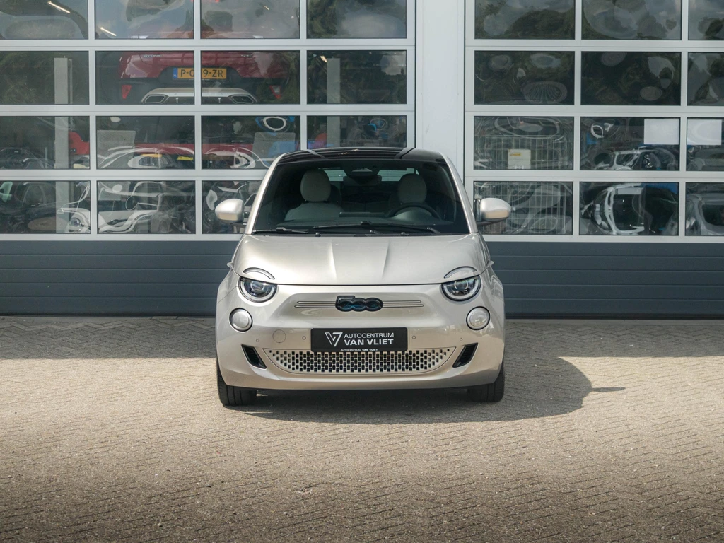 Fiat 500e – foto 10