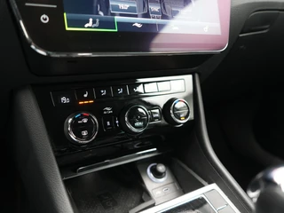 Škoda Superb – thumbnail 21