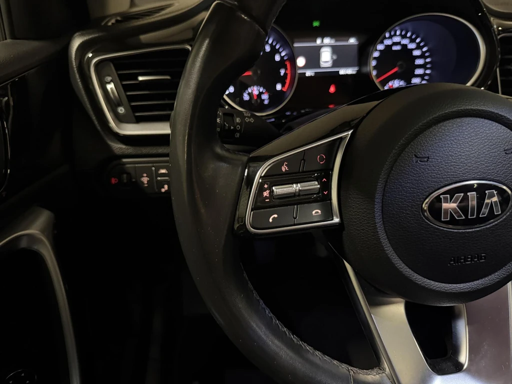 Kia XCeed – foto 19