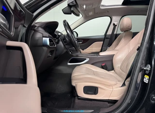Jaguar F-PACE – thumbnail 10