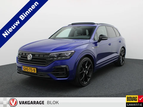 Volkswagen Touareg 3.0 TSi 4MOTION R | Panodak | Stoelkoeling | Trekhaak | Luchtvering | 22'' | Prijs Rijklaar!!