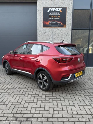 MG ZS EV – thumbnail 3
