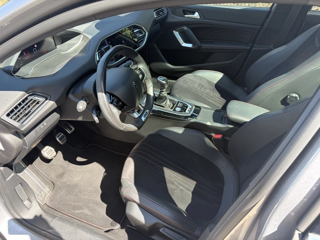 Peugeot 308 – foto 12