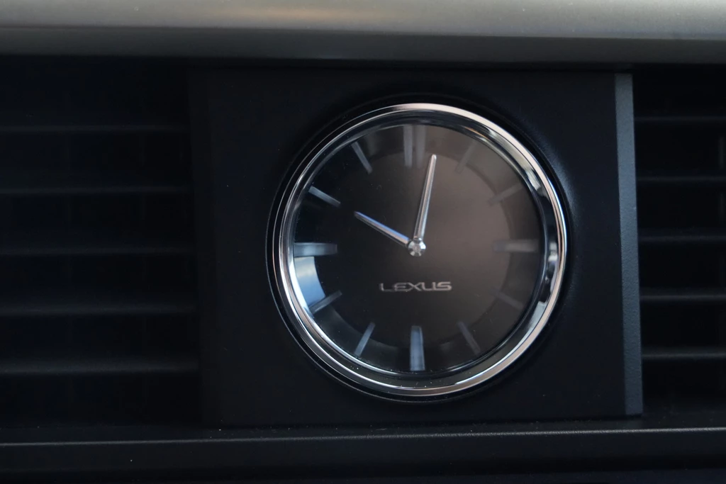 Lexus RX – foto 18