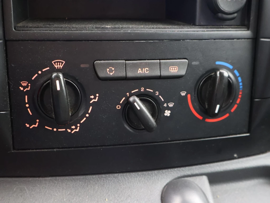 Peugeot Expert – foto 25
