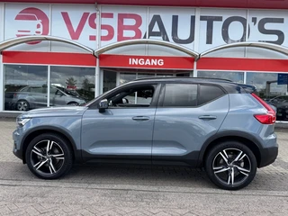 Volvo XC40 – thumbnail 2