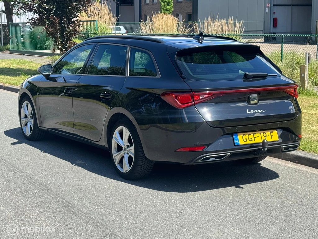 SEAT Leon – foto 2