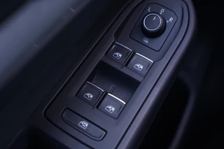 Volkswagen Golf – thumbnail 21