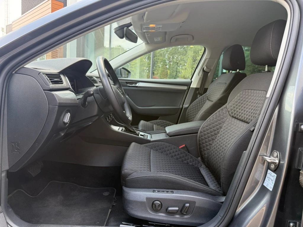 Škoda Superb – foto 13