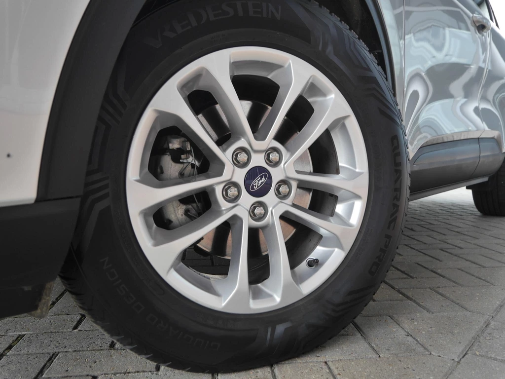 Ford Kuga – foto 32
