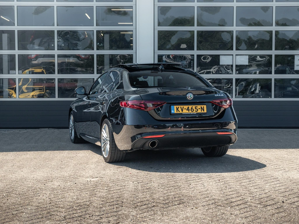 Alfa Romeo Giulia – foto 4