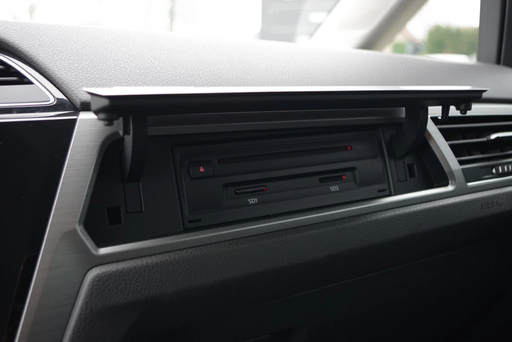 Volkswagen Touran – foto 27