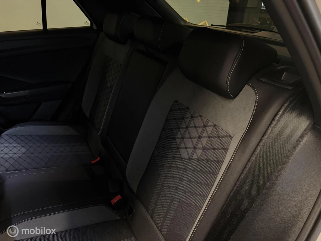 Volkswagen T-Roc – foto 11