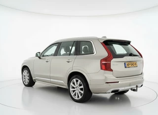 Volvo XC90 – thumbnail 3