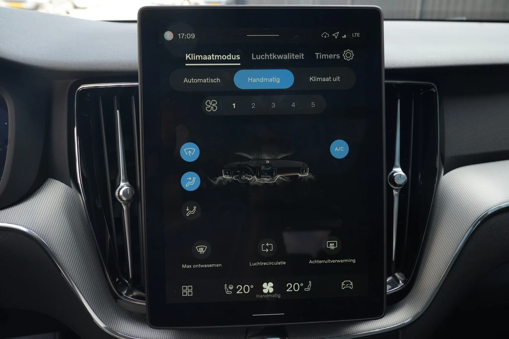 Volvo XC60 – foto 21