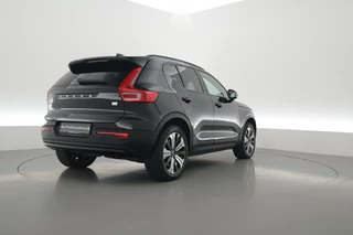 Volvo XC40 – thumbnail 4