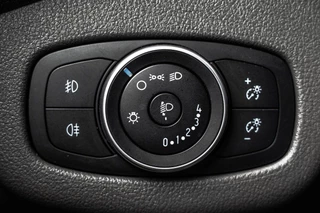 Ford Transit Connect – thumbnail 26