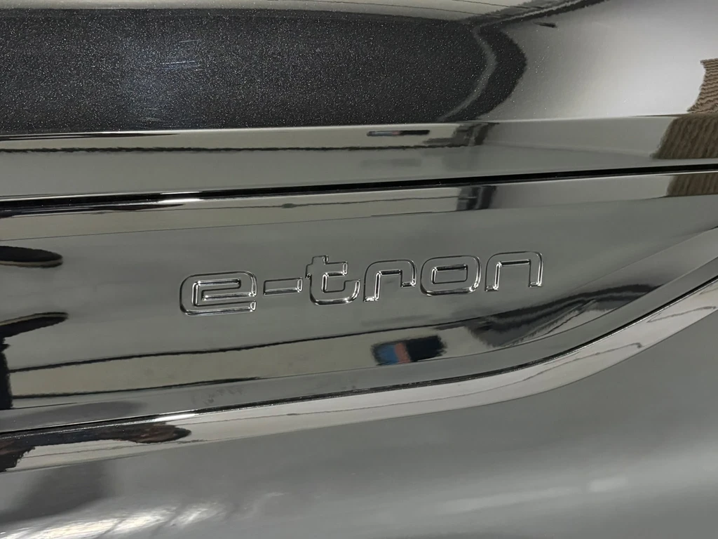 Audi Q6 e-tron – foto 19