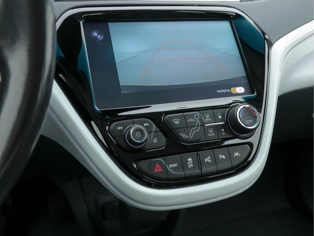 Opel Ampera-e – foto 14
