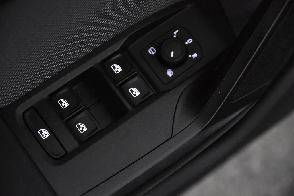 SEAT Leon – foto 18