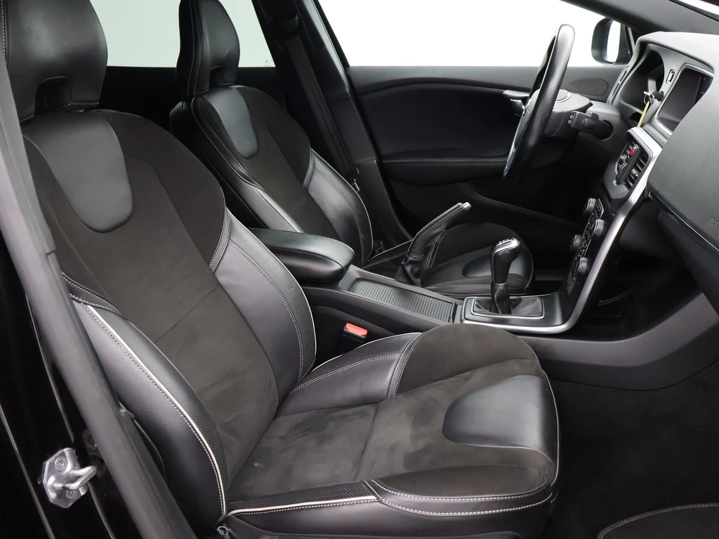 Volvo V40 – foto 10