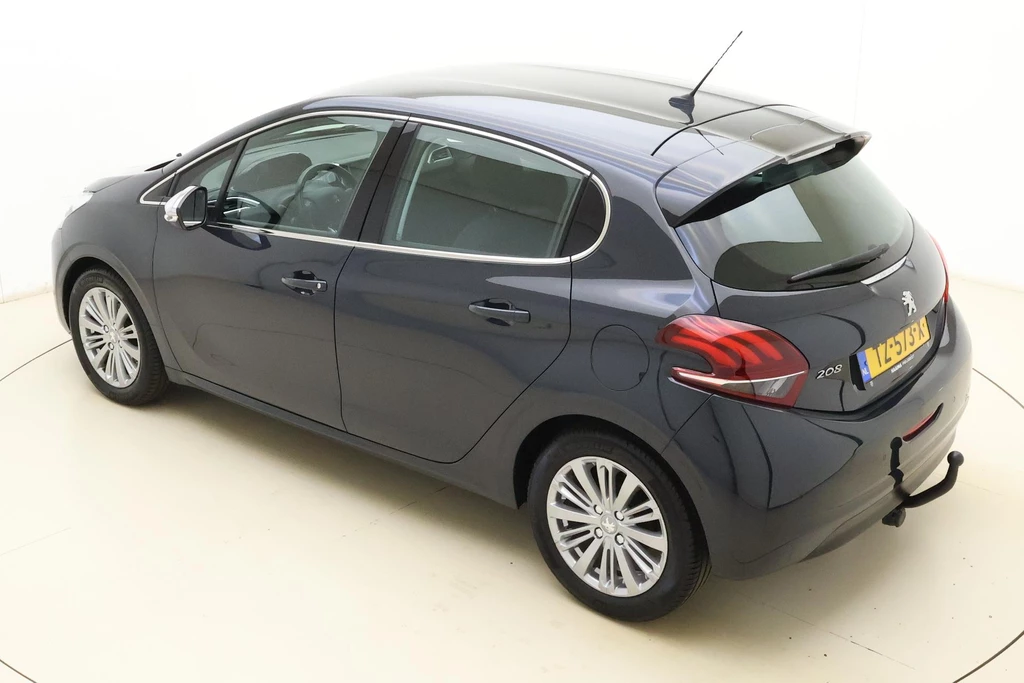 Peugeot 208 – foto 3