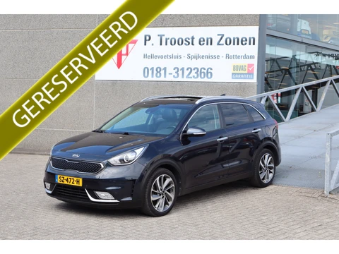 Kia Niro 1.6 GDi Hybrid Design Edition Panoramadak! Apple carplay/Achteruitrijcamera/Stoelverwarming/Stuurverwarming/Lane assist/Cruise control/Parkeersenosren/Climate control