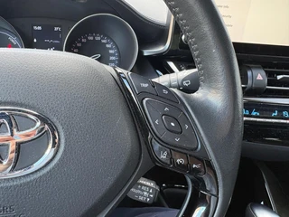 Toyota C-HR – thumbnail 16