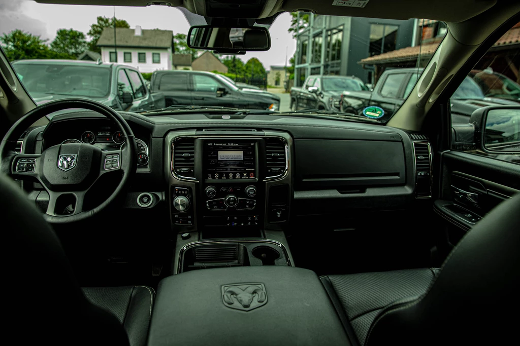 Dodge Ram 1500 – foto 12