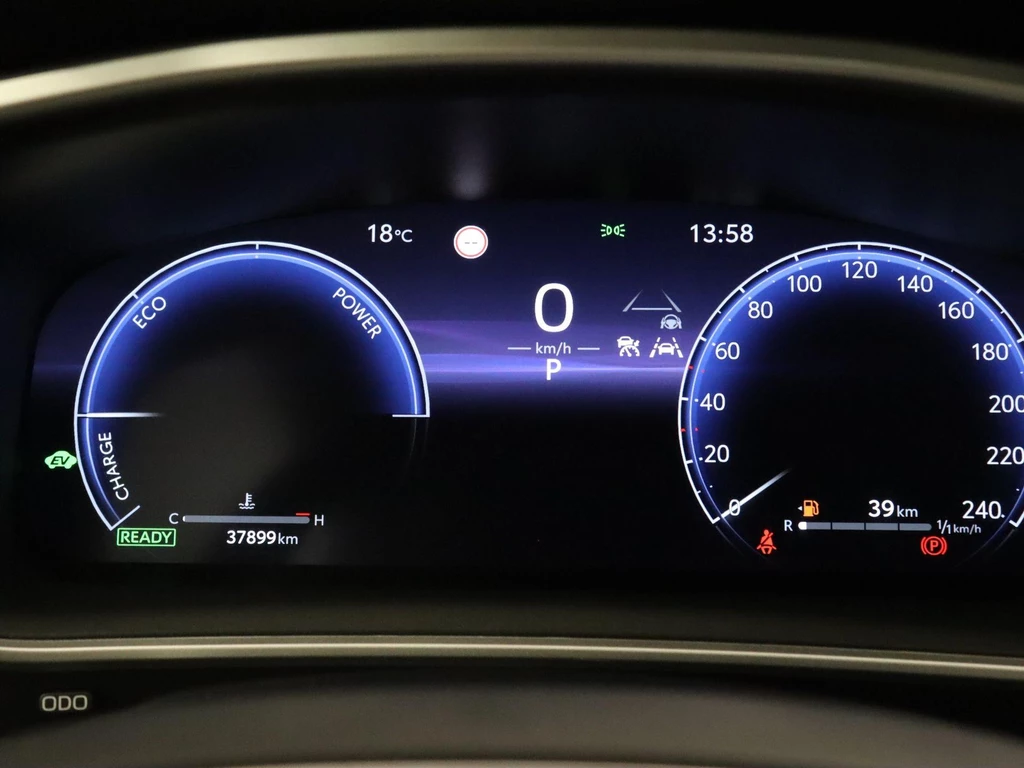 Toyota Corolla Cross – foto 12