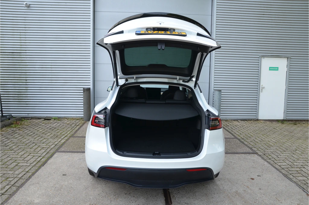 Tesla Model Y – foto 34