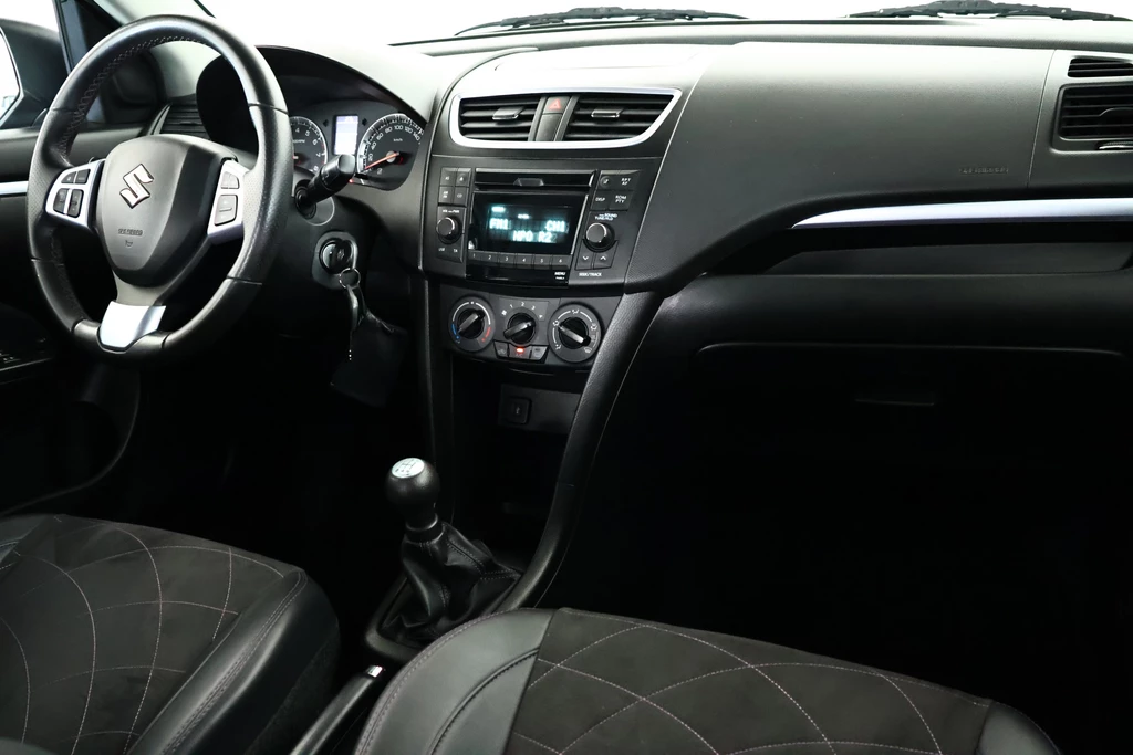 Suzuki Swift – foto 10