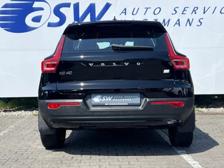 Volvo XC40 – thumbnail 3