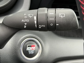 Toyota Yaris – thumbnail 25