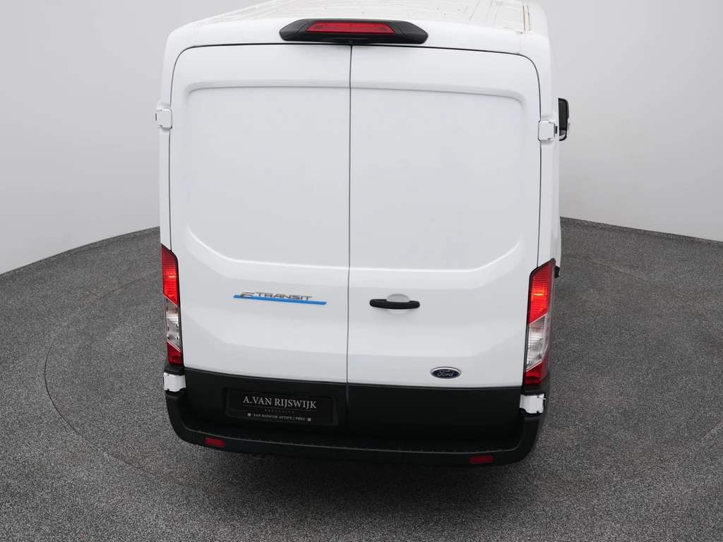 Ford E-Transit – foto 11