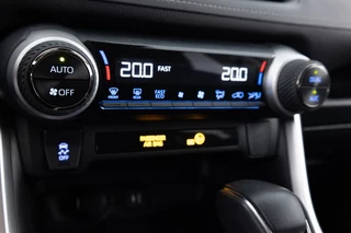 Toyota RAV4 – thumbnail 20