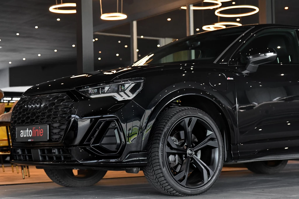 Audi Q3 – foto 11
