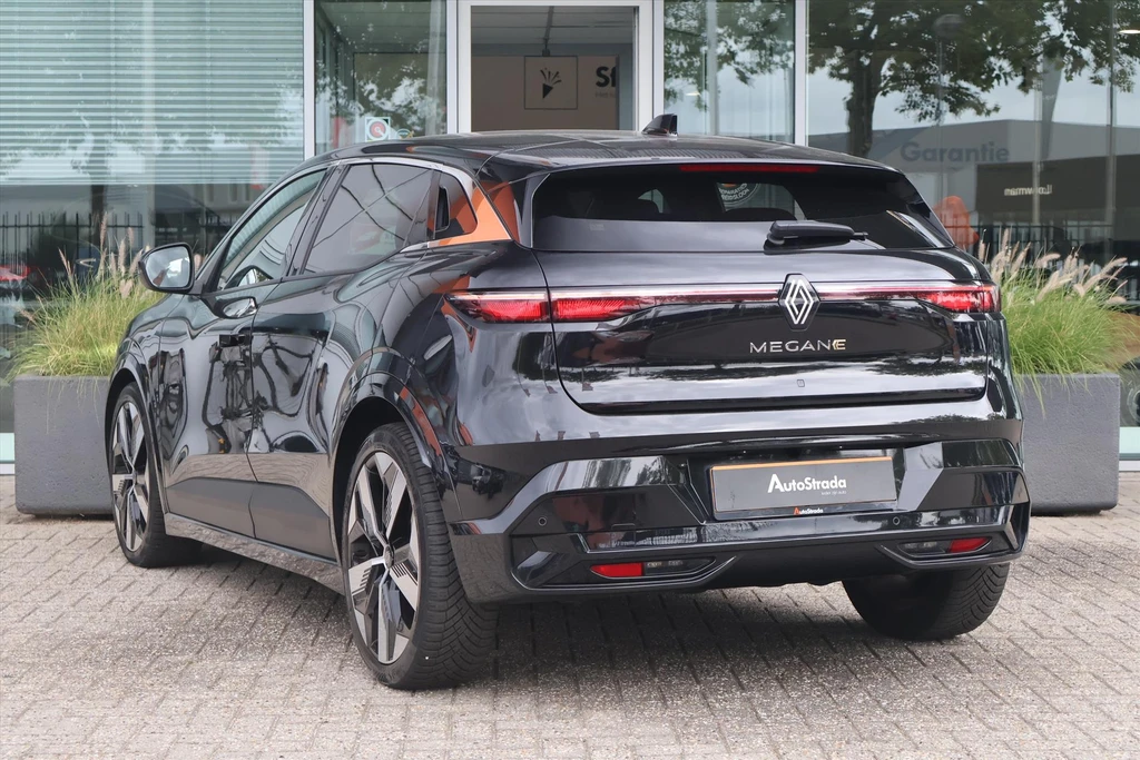Renault Megane E-Tech – foto 7