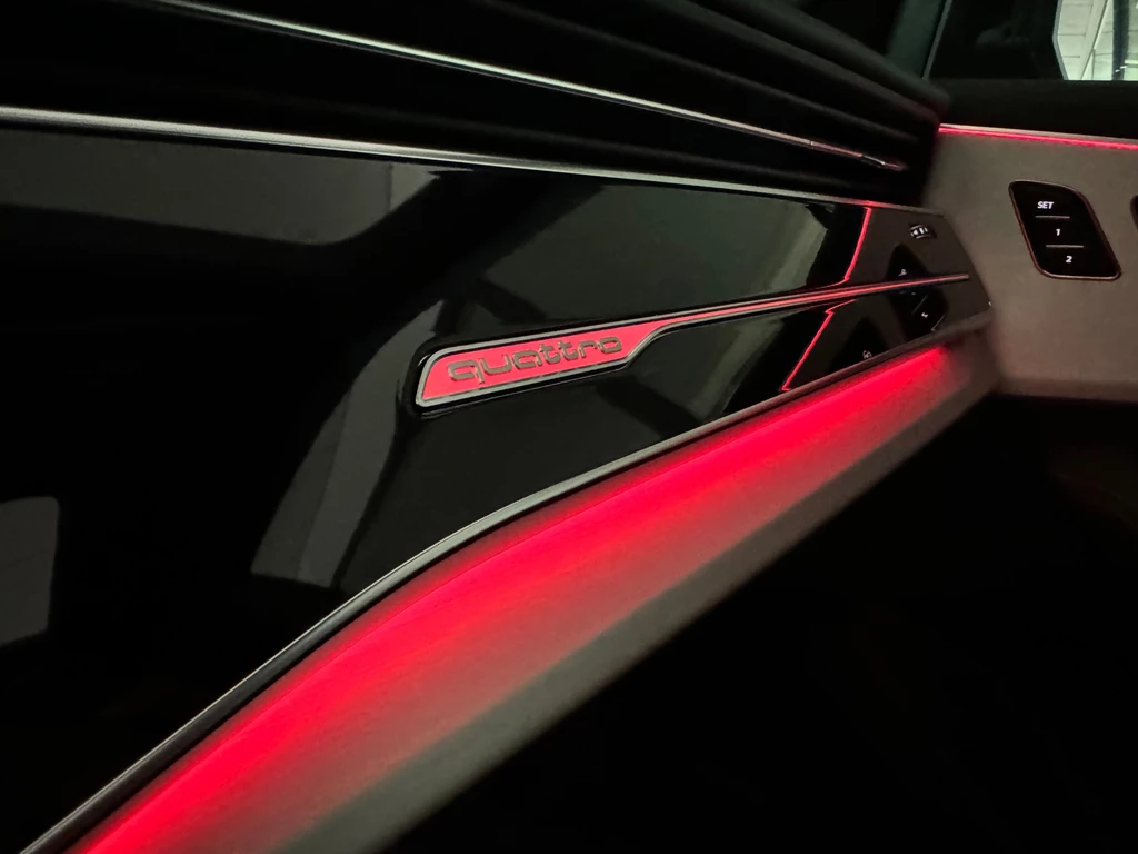 Audi Q8 – foto 31