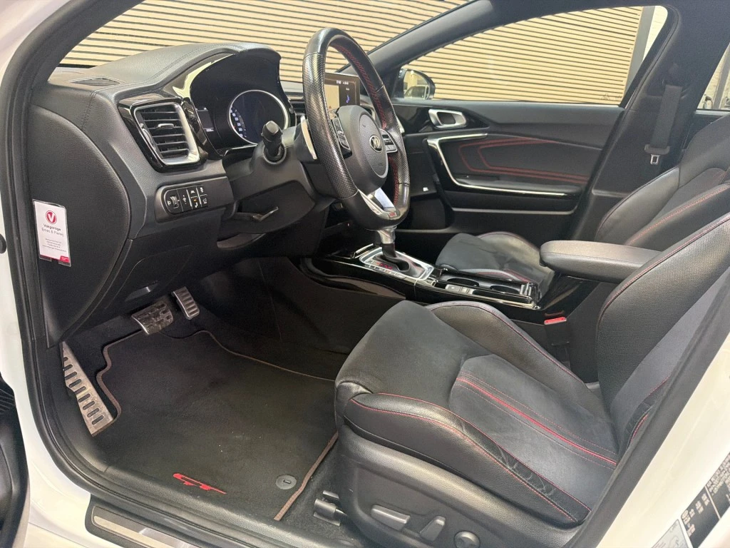 Kia ProCeed – foto 12