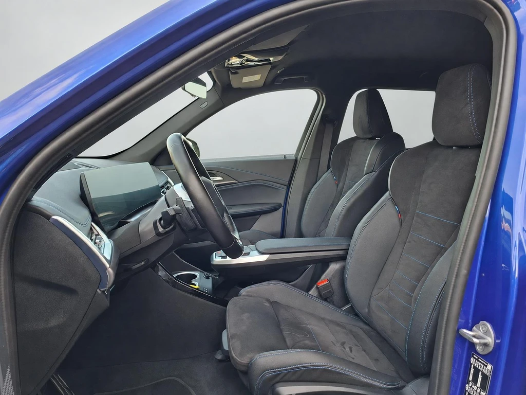 BMW iX1 – foto 18