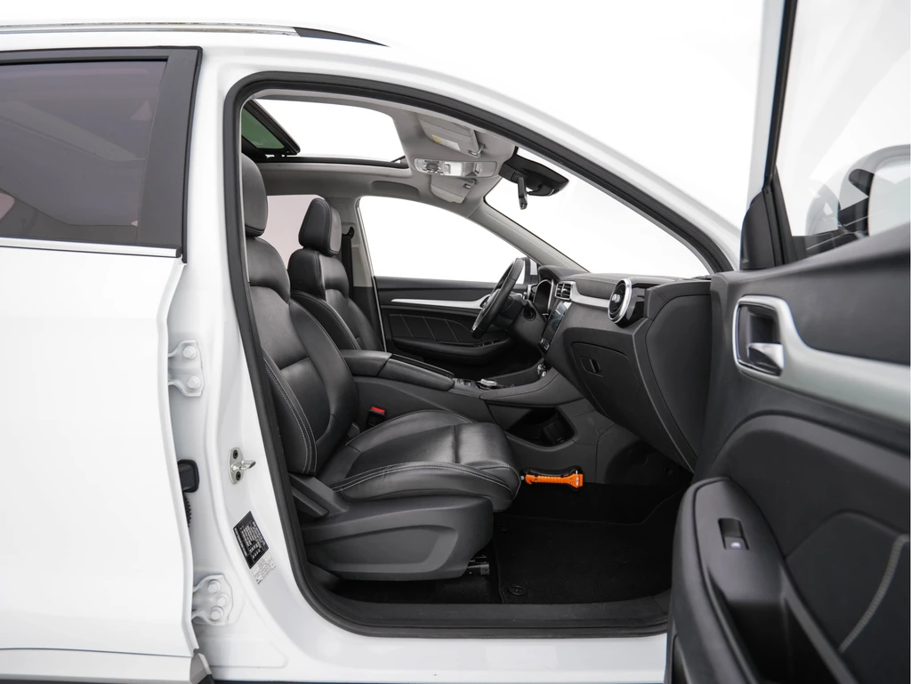 MG ZS EV – foto 14