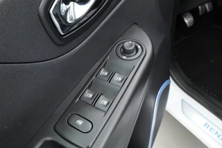 Renault Captur – thumbnail 9