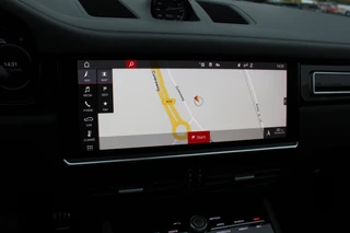 Porsche Cayenne – thumbnail 24