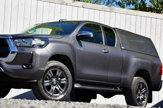 Toyota Hilux – thumbnail 2