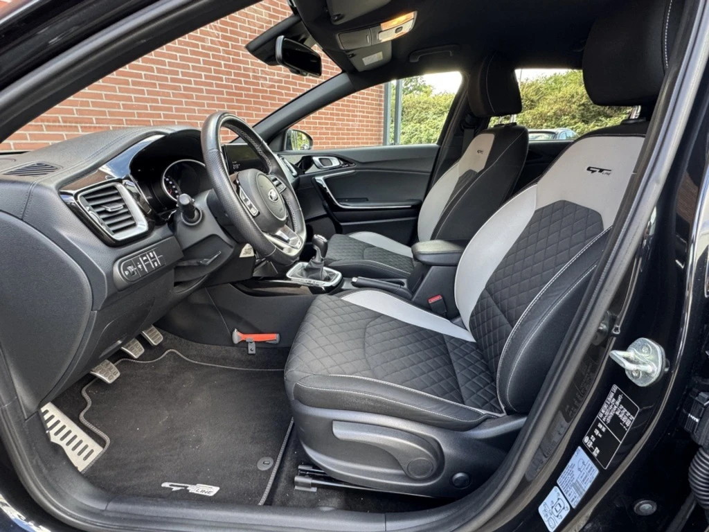 Kia Ceed – foto 12