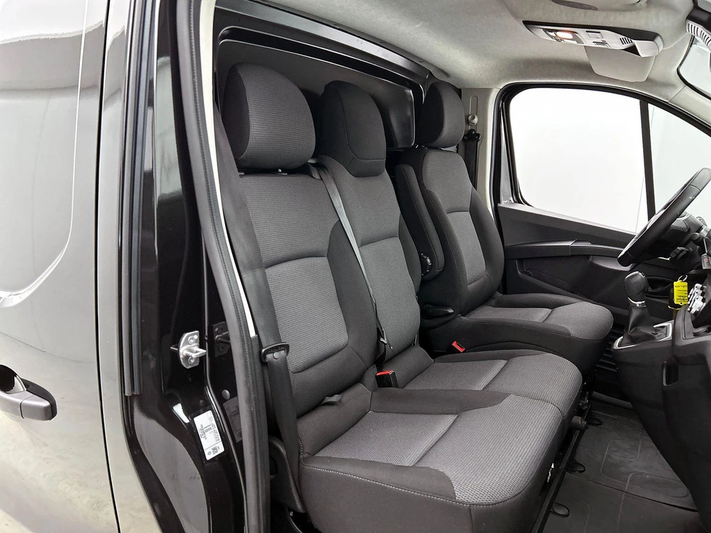 Renault Trafic – foto 29