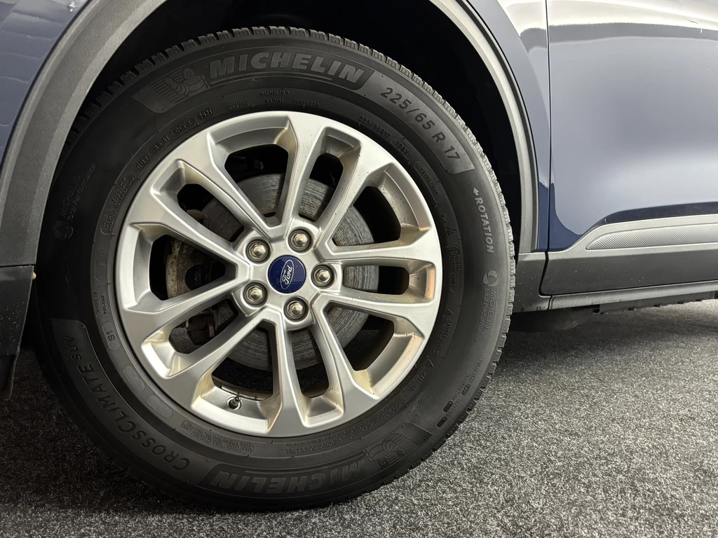 Ford Kuga – foto 34