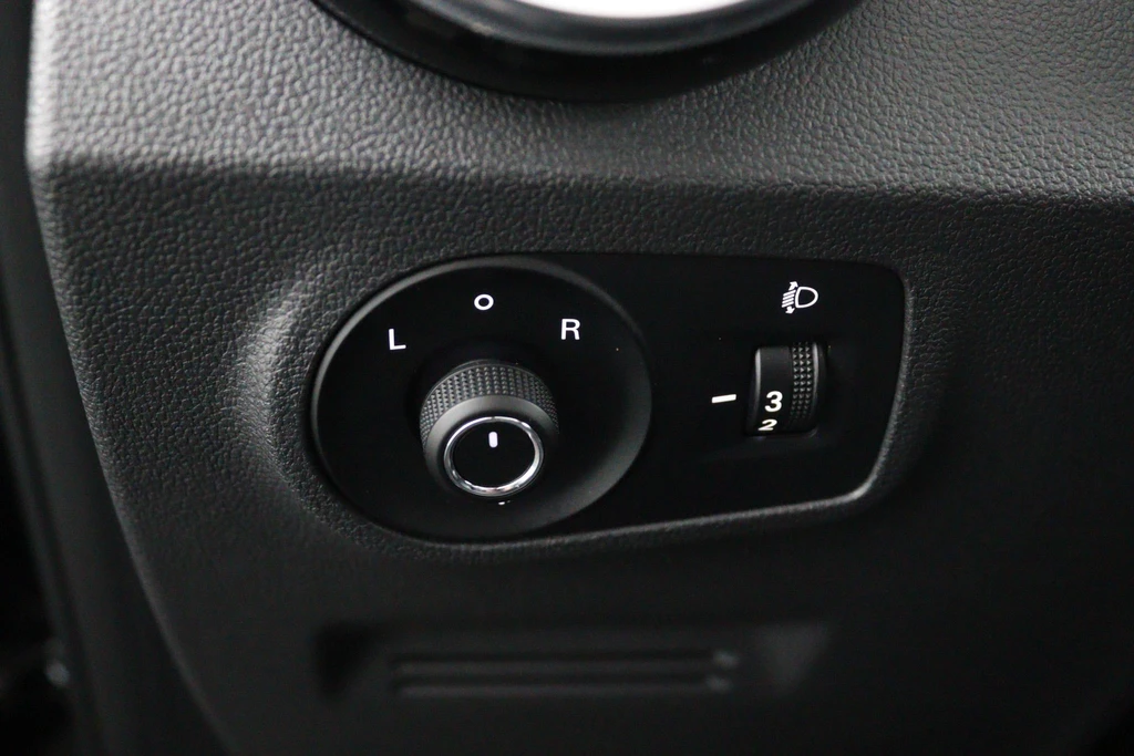 MG ZS EV – foto 30