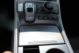 Hyundai Santa Fe – thumbnail 28